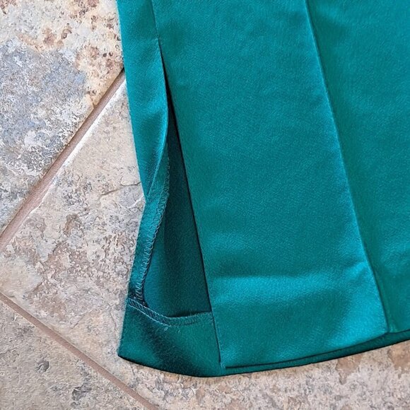 The Kooples Size XS Emerald Satin Cropped Pants Straight Leg Front Pockets NWT - Picture 7 of 15